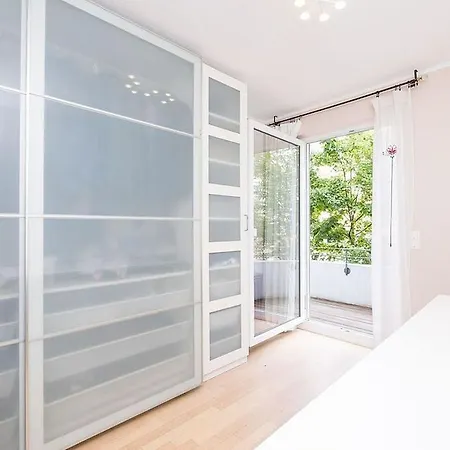 Geraumiges Familienapartment - 4 Zi 107 M² - Obergiesing * Monachium