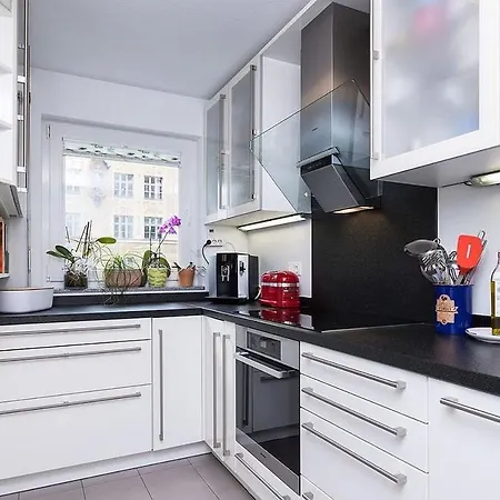 Apartament Geraumiges Familienapartment - 4 Zi 107 M² - Obergiesing Monachium