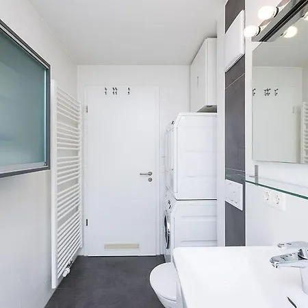 Apartament Geraumiges Familienapartment - 4 Zi 107 M² - Obergiesing